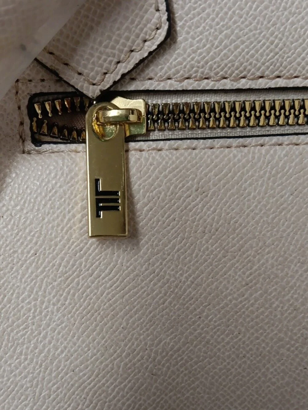 London Fog Ivory Structured Flap-Top Maille Tote